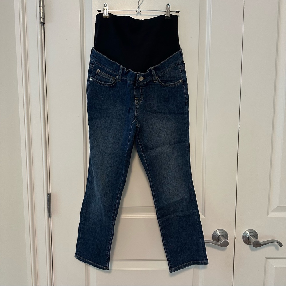 NWOT GAP Maternity Jeans